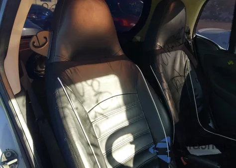 2008 Smart Fortwo Passion/Pure z USA, uszkodzony, nr VIN WMEEJ31X58K195448